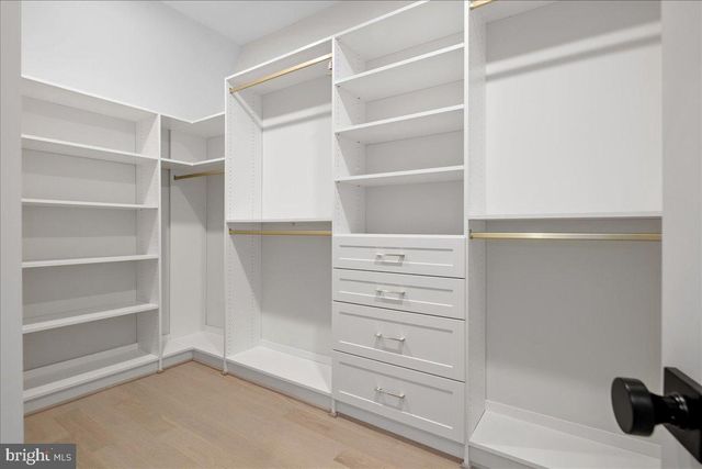 7011 ELIZABETH DR, Mclean, VA 22101