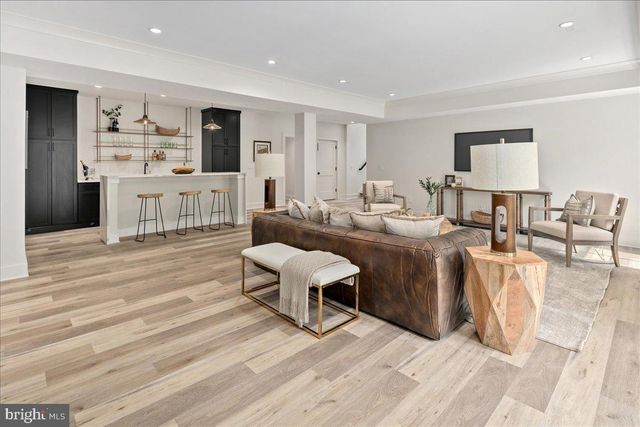 7011 ELIZABETH DR, Mclean, VA 22101