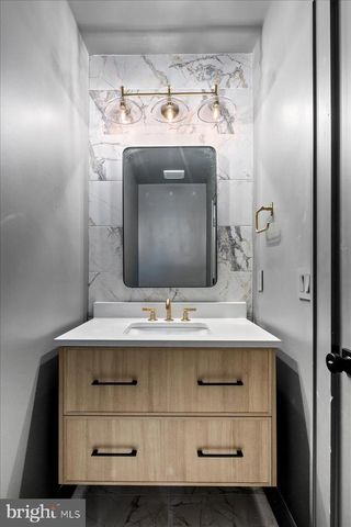 7011 ELIZABETH DR, Mclean, VA 22101