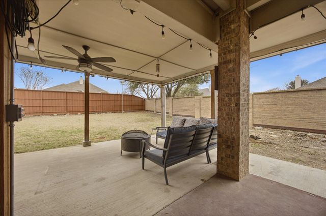 6306 Holly Crest Lane, Sachse, TX 75048