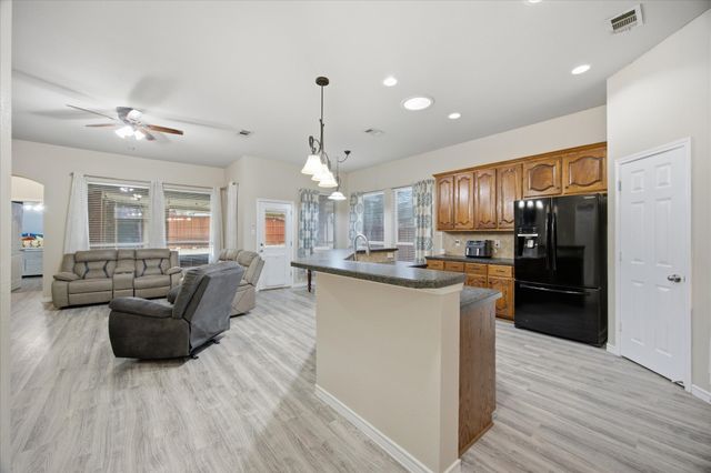 6306 Holly Crest Lane, Sachse, TX 75048