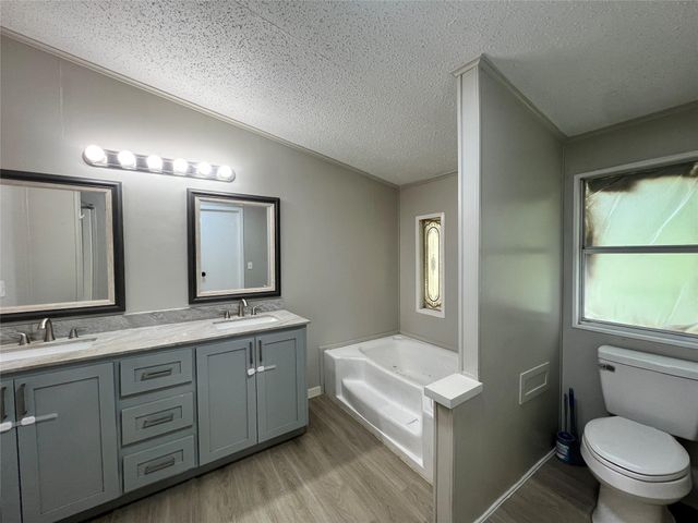 109 Pitts Road, Richmond, TX 77406