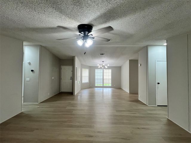 109 Pitts Road, Richmond, TX 77406