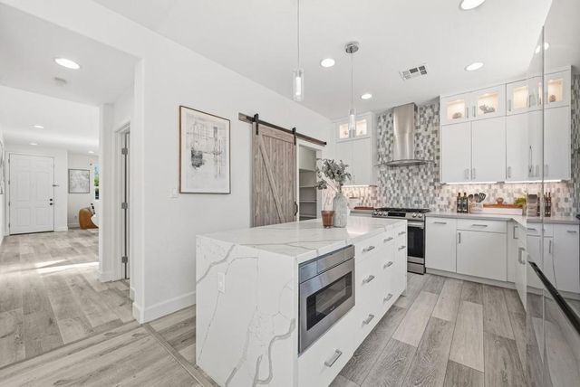 1022 Banyan Court, San Jose, CA 95131