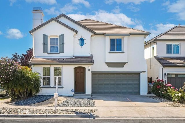 1022 Banyan Court, San Jose, CA 95131