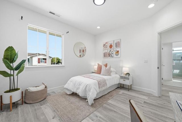 1022 Banyan Court, San Jose, CA 95131