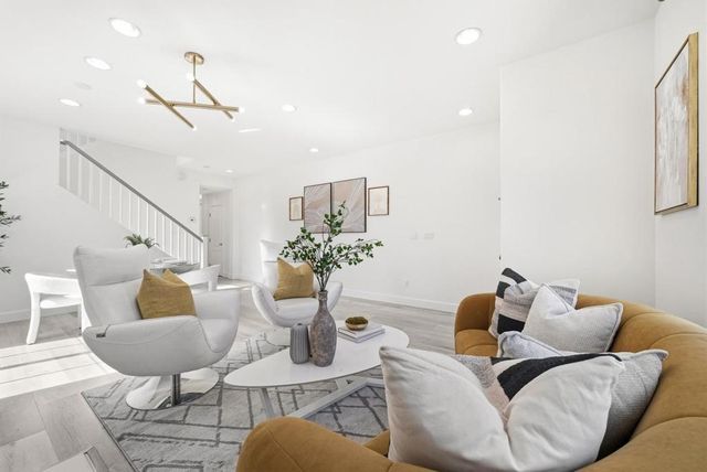 1022 Banyan Court, San Jose, CA 95131