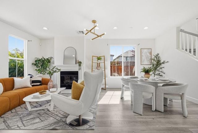 1022 Banyan Court, San Jose, CA 95131
