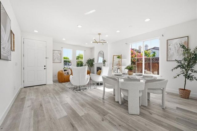 1022 Banyan Court, San Jose, CA 95131