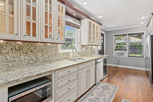 3500 Park Avenue, Minneapolis, MN 55407