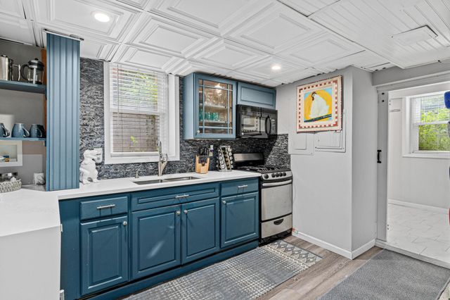 3500 Park Avenue, Minneapolis, MN 55407