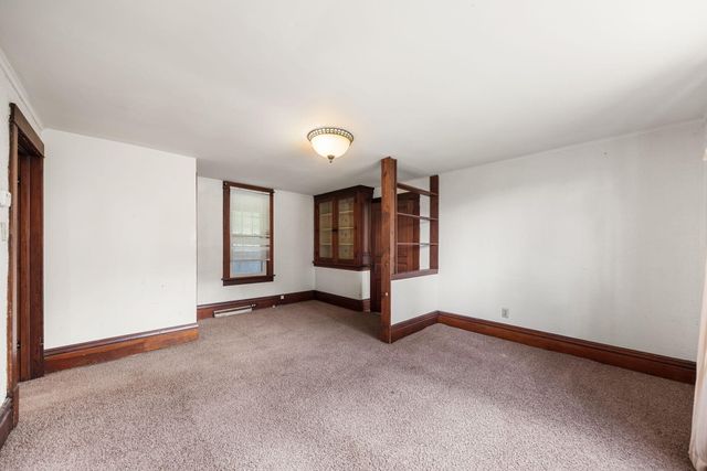 10585 W 93rd Avenue, St. John, IN 46373
