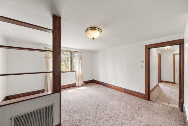 10585 W 93rd Avenue, St. John, IN 46373
