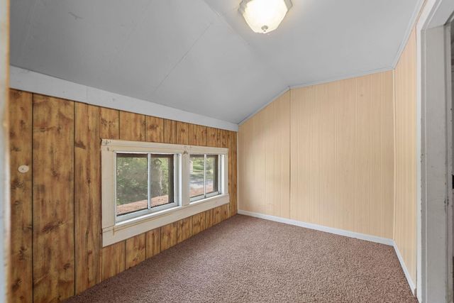 10585 W 93rd Avenue, St. John, IN 46373