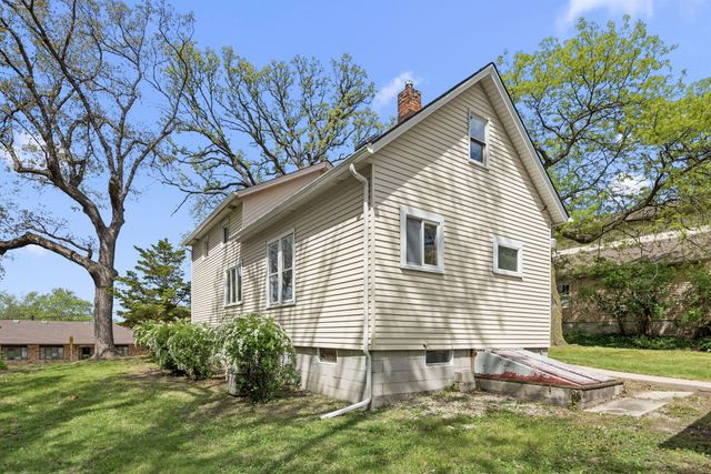 10585 W 93rd Avenue, St. John, IN 46373