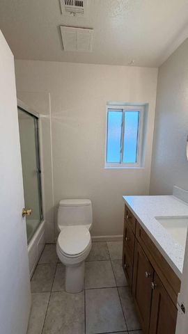 3827 E Larkspur Drive, Phoenix, AZ 85032