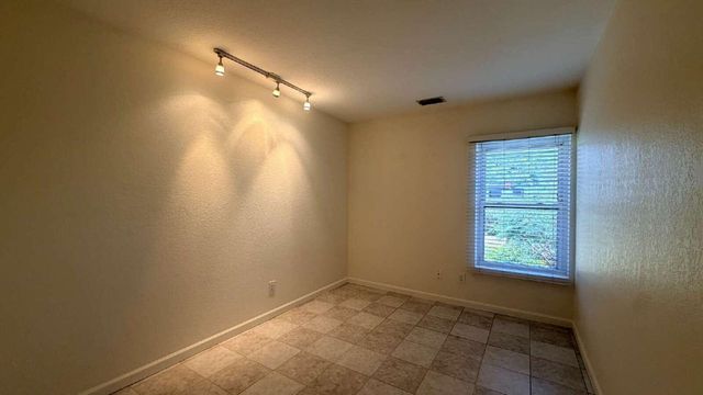 3827 E Larkspur Drive, Phoenix, AZ 85032