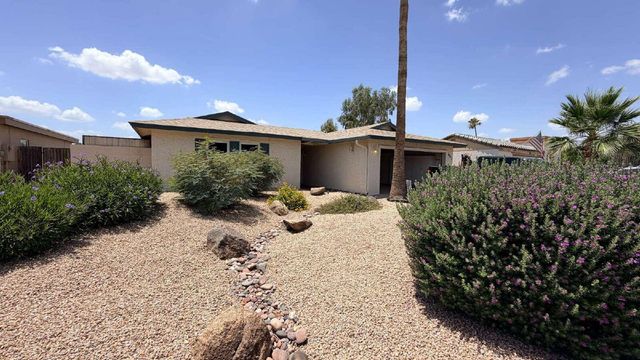 3827 E Larkspur Drive, Phoenix, AZ 85032