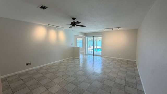 3827 E Larkspur Drive, Phoenix, AZ 85032