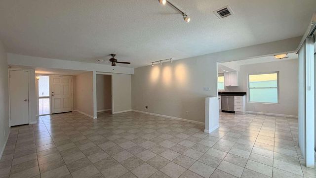 3827 E Larkspur Drive, Phoenix, AZ 85032