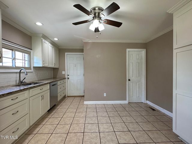4248 Maplewood Street, Kingsport, TN 37660
