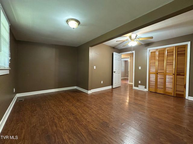 4248 Maplewood Street, Kingsport, TN 37660