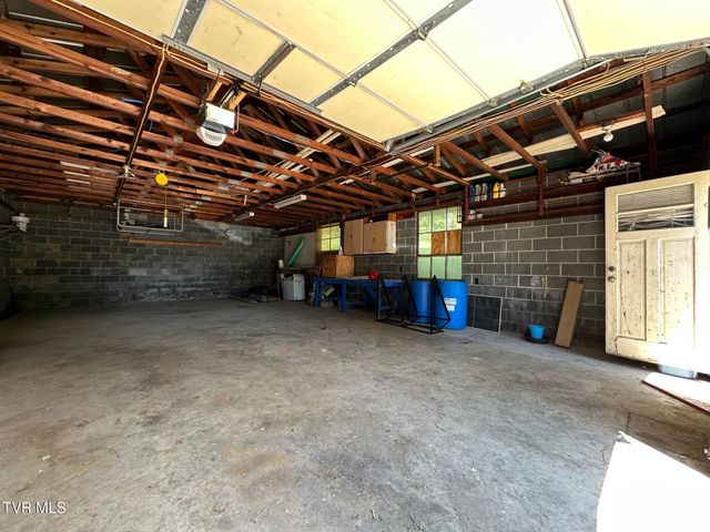 4248 Maplewood Street, Kingsport, TN 37660