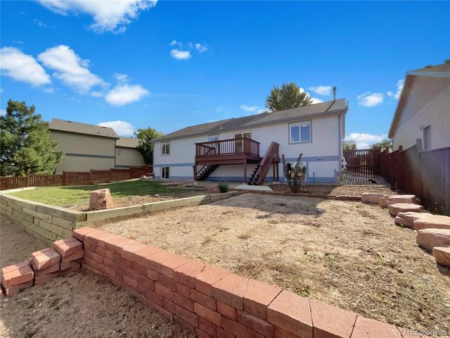 4106 Cripple Creek Drive, Loveland, CO 80538