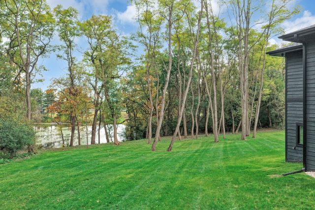 815 N English Settlement Avenue, Burlington, WI 53105