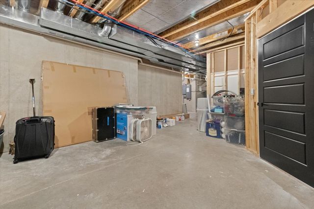 815 N English Settlement Avenue, Burlington, WI 53105