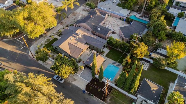 5525 Wortser Avenue, Sherman Oaks, CA 91401