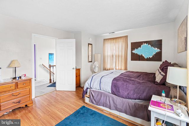 1238 HOLMESPUN DR, Pasadena, MD 21122