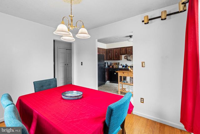 1238 HOLMESPUN DR, Pasadena, MD 21122