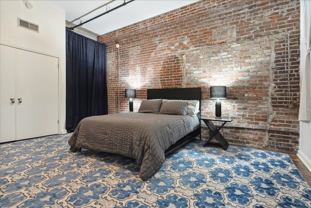 413 S Main St Apt 206, Memphis, TN 38103