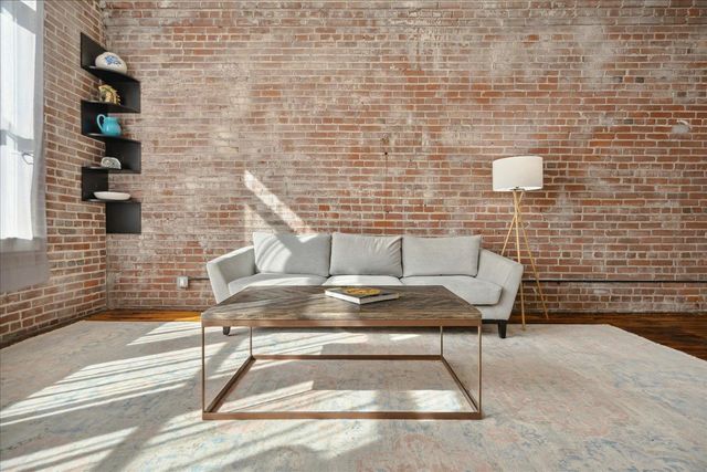 413 S Main St Apt 206, Memphis, TN 38103