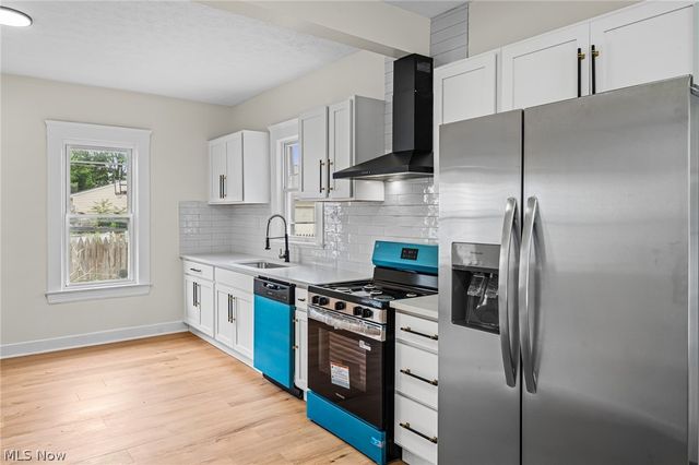 14148 Berwyn Avenue, Cleveland, OH 44111