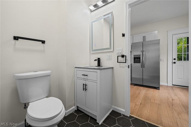 14148 Berwyn Avenue, Cleveland, OH 44111