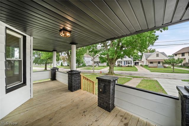 14148 Berwyn Avenue, Cleveland, OH 44111