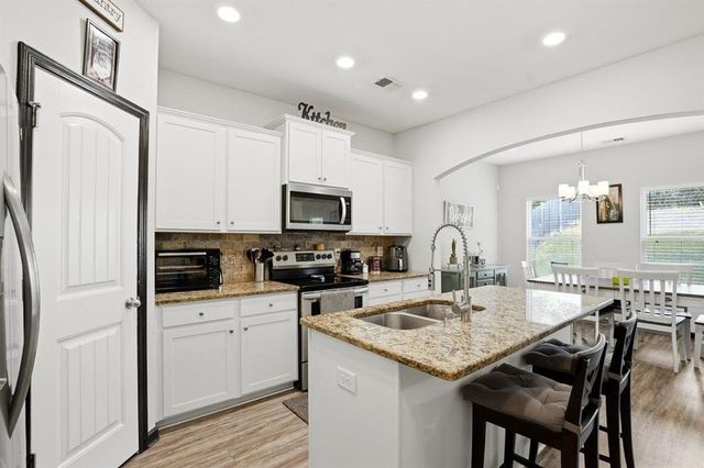 2556 Grayton Loop, Villa Rica, GA 30180