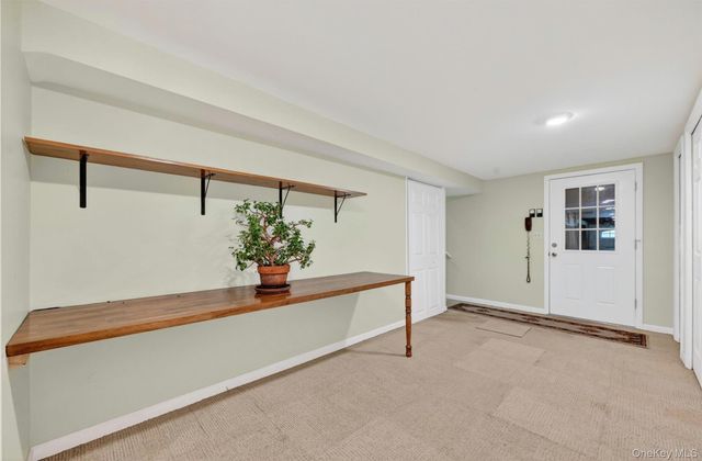 8 Mountain Brook Road, Cornwall, NY 12518