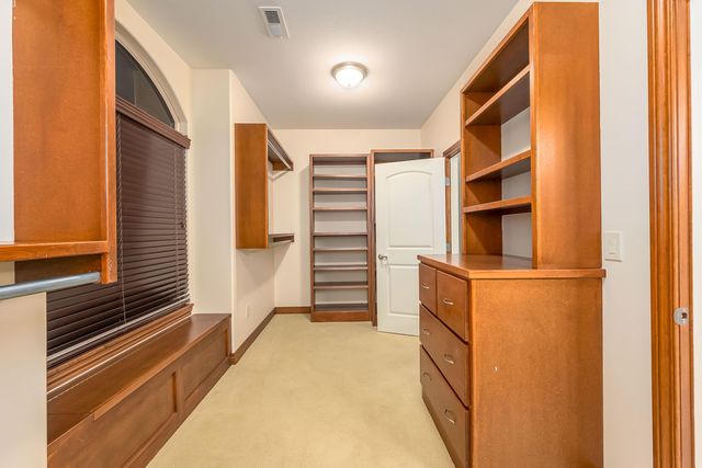 3209 S Bolin Dr, Wichita, KS 67215