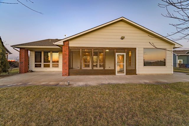 3209 S Bolin Dr, Wichita, KS 67215