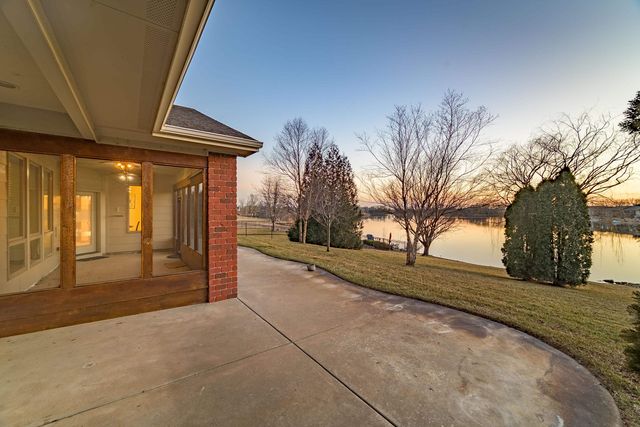 3209 S Bolin Dr, Wichita, KS 67215