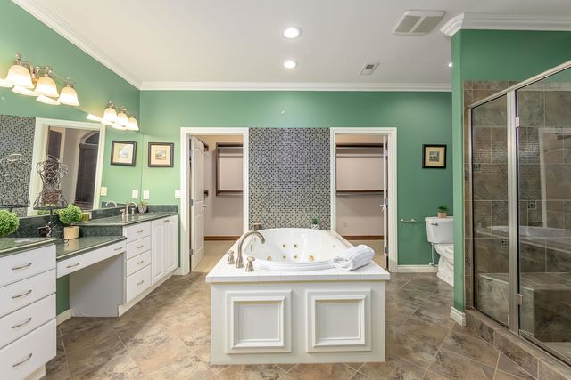 3209 S Bolin Dr, Wichita, KS 67215