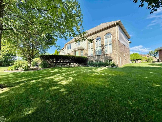 54828 Danielle Street, New Baltimore, MI 48047