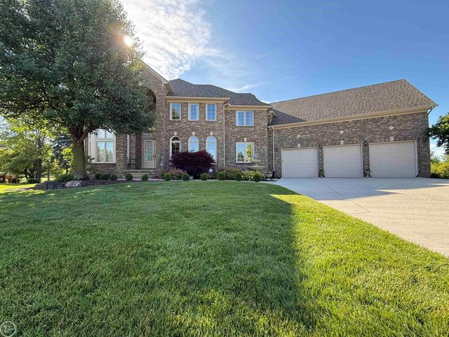 54828 Danielle Street, New Baltimore, MI 48047