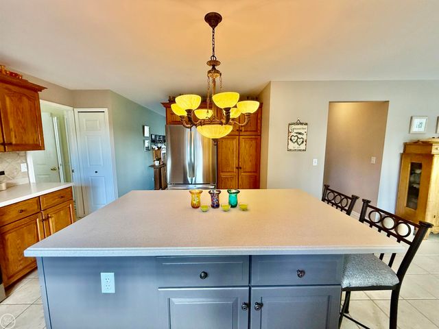 54828 Danielle Street, New Baltimore, MI 48047