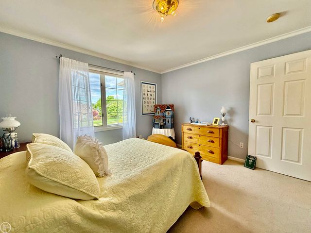 54828 Danielle Street, New Baltimore, MI 48047