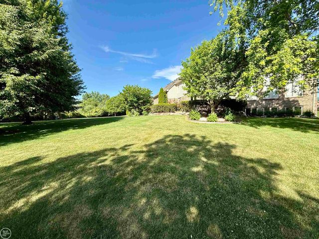 54828 Danielle Street, New Baltimore, MI 48047