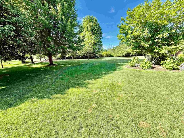 54828 Danielle Street, New Baltimore, MI 48047